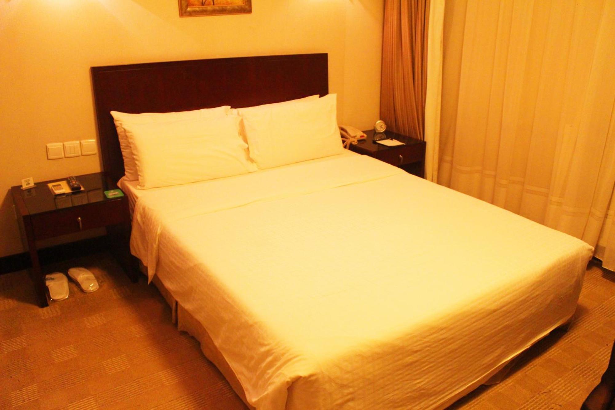 Days Inn Forbidden City Pékin  Extérieur photo