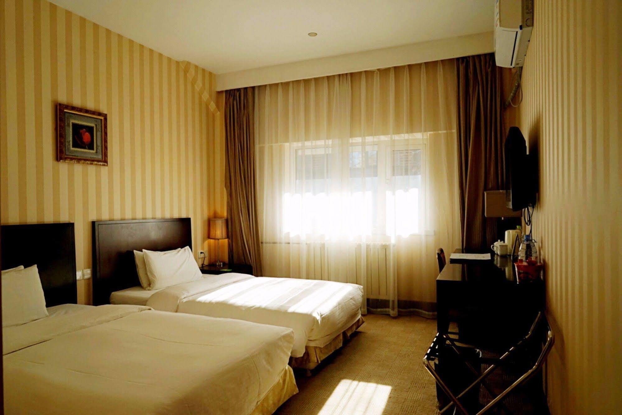 Days Inn Forbidden City Pékin  Extérieur photo